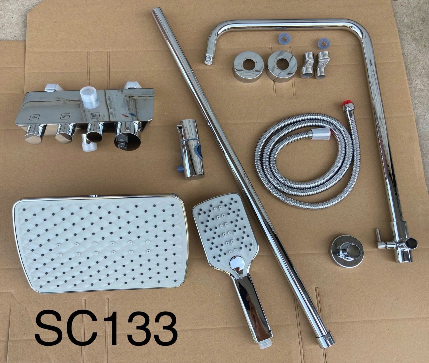 Bộ sen cây tắm đứng nóng lạnh TCARE TS- 40133